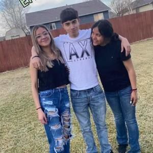 Meet your Posher, Edith belem